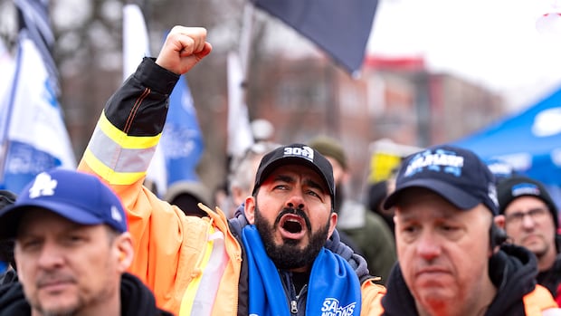 Unions warn Carney government is considering sweeping changes to labour law â including the right to strike