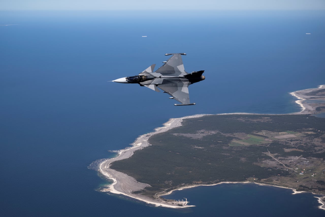 Ottawa's mixed fleet of F-35s and Gripens could total more than 100 aircraft, sources say