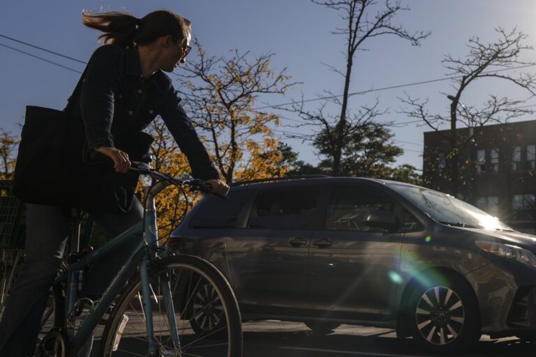 Ford government wins court appeal clearing way for Toronto bike lane removal
