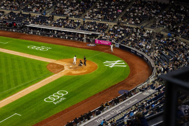 Rice hits two-run homer in 10th, Yankees beat Blue Jays 4-3 to avoid sweep